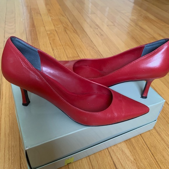 High heel pumps - Picture 3 of 5